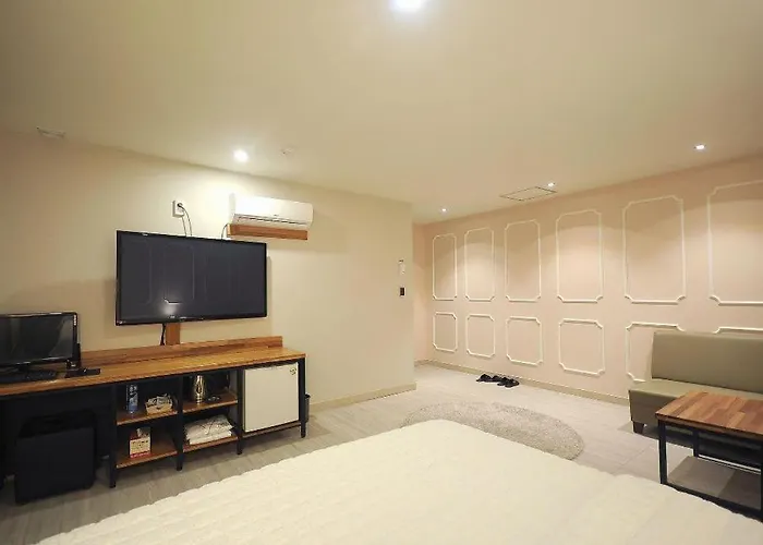 Goodstay King Hotel Busan