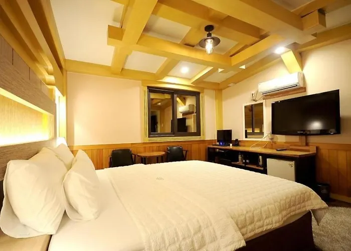 Goodstay King Hotel Busan