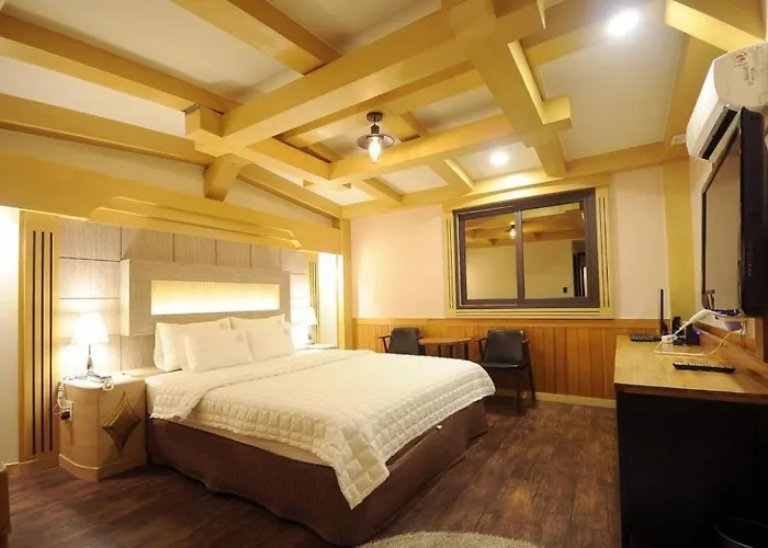Goodstay King Hotel Busan